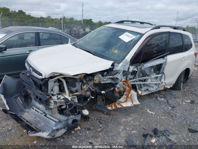 JF2SJAWC8JH479074 Subaru Forester 2.5i Touring