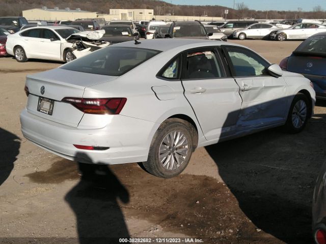 3VWCB7BUXKM140201 Volkswagen Jetta S/se/r-line