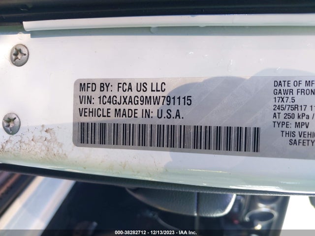 1C4GJXAG9MW791115 Jeep Wrangler
