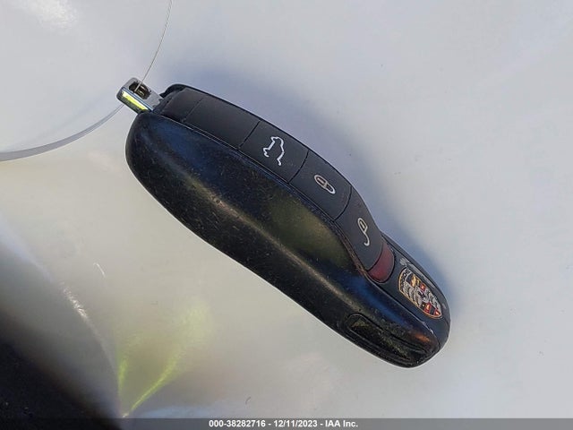 2016 PORSCHE CAYENNE WP1AA2A29GKA09550 Photo 10