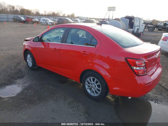 Chevrolet Sonic Lt Auto 2019 1G1JD5SB9K4109467 Image 3