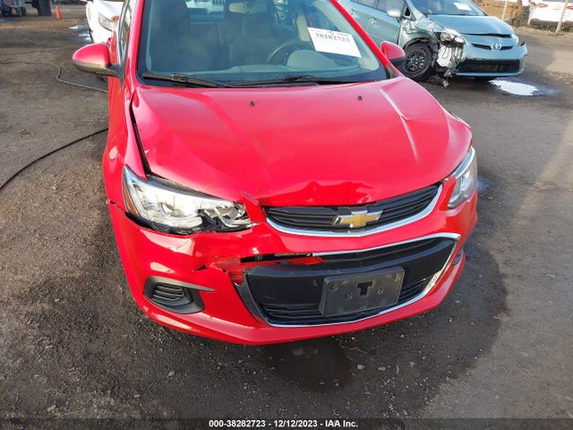 Chevrolet Sonic Lt Auto 2019 1G1JD5SB9K4109467 Image 6