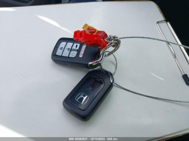 7FARW1H98KE008631 Honda Cr-v Touring