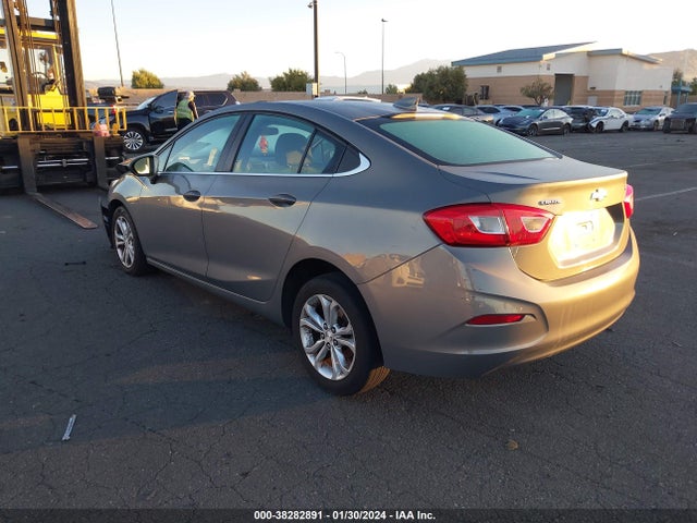 Chevrolet CRUZE LT 2019 1G1BE5SM2K7133658 Image 3