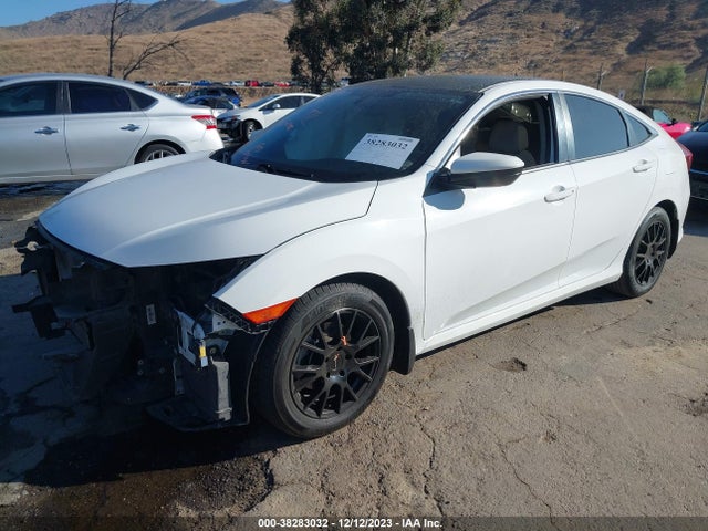 2018 HONDA CIVIC LX VIN: 2HGFC2F5XJH586642