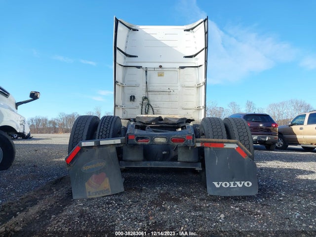 Продаж на аукціоні авто 2016 Volvo Vn Vnl, vin: 4V4NC9EH1GN947789, номер лоту: 38283061