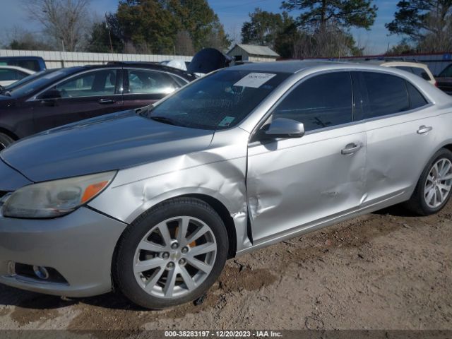 1G11E5SL5EF279758 Chevrolet MALIBU 2LT