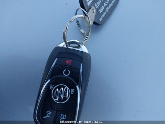LRBFXBSA4HD024814 Buick Envision Essence