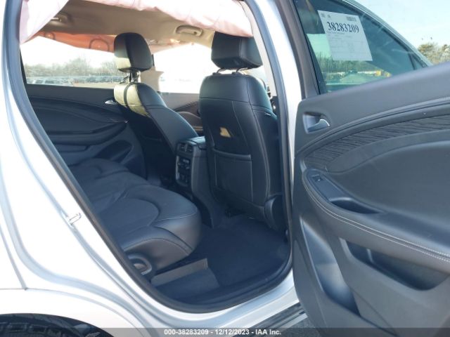LRBFXBSA4HD024814 Buick Envision Essence