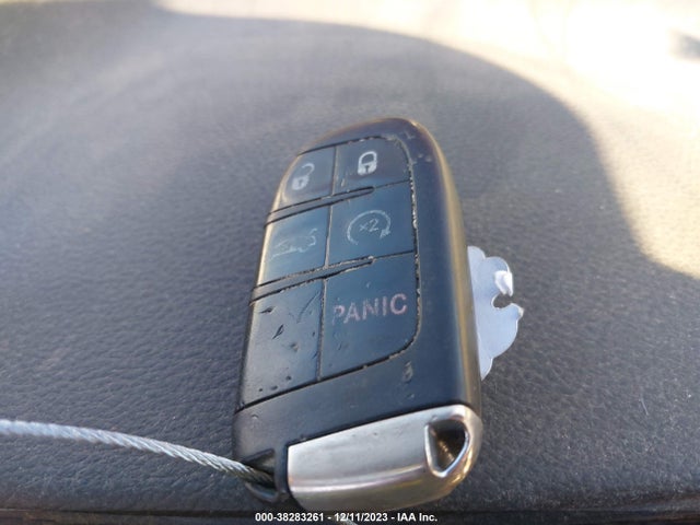 Chrysler 200 S 2015 1C3CCCBG7FN613507 Image 11