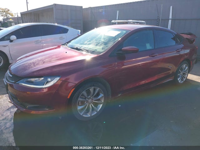 Chrysler 200 S 2015 1C3CCCBG7FN613507 Image 2
