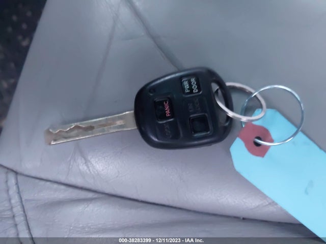 2004 LEXUS RX 330 VIN: JTJHA31U440067772