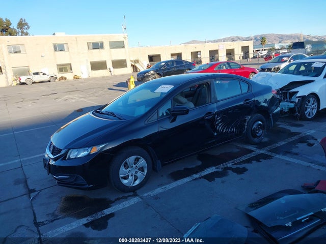 2015 HONDA CIVIC LX VIN: 19XFB2F51FE204146