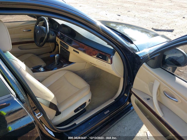 2006 BMW 325I VIN: WBAVB135X6KX66972