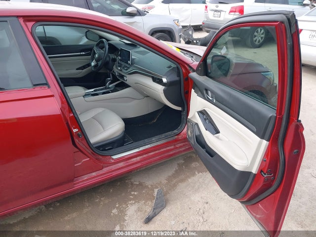 2020 NISSAN ALTIMA PLATINUM VC-TURBO FWD VIN: 1N4AL4FV0LC184659