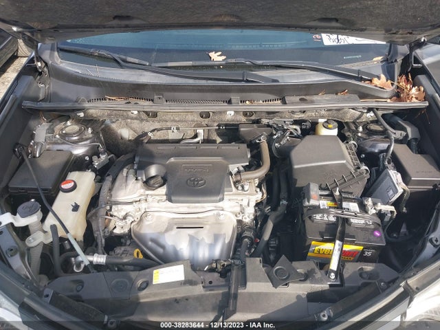Toyota RAV4 LE 2016 JTMZFREV4GJ094869 Image 10