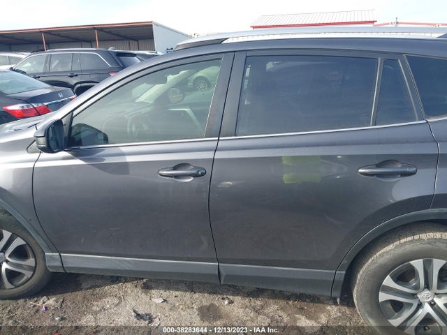 Toyota RAV4 LE 2016 JTMZFREV4GJ094869 Image 14