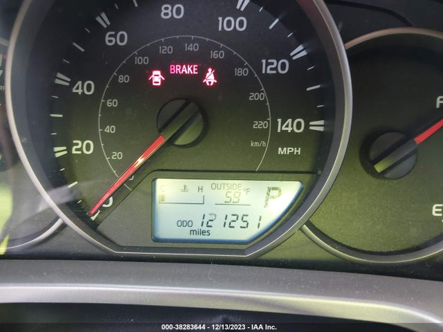 Toyota RAV4 LE 2016 JTMZFREV4GJ094869 Image 15