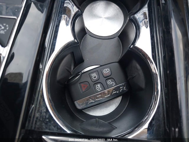 2014 JAGUAR XJ SAJWA1CZ1E8V65276 Photo 10