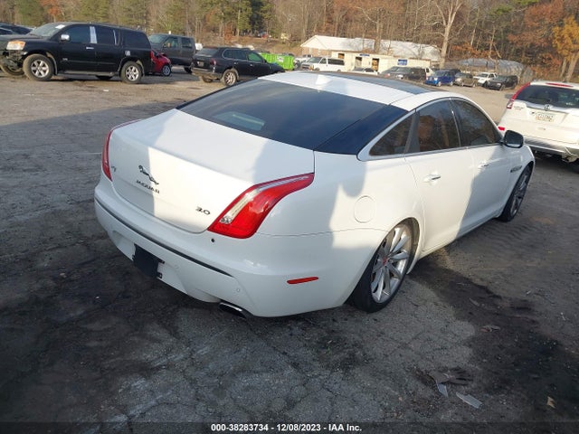 2014 JAGUAR XJ SAJWA1CZ1E8V65276 Photo 3