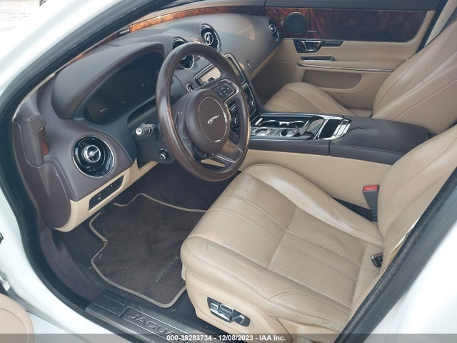 2014 JAGUAR XJ SAJWA1CZ1E8V65276 Photo 4