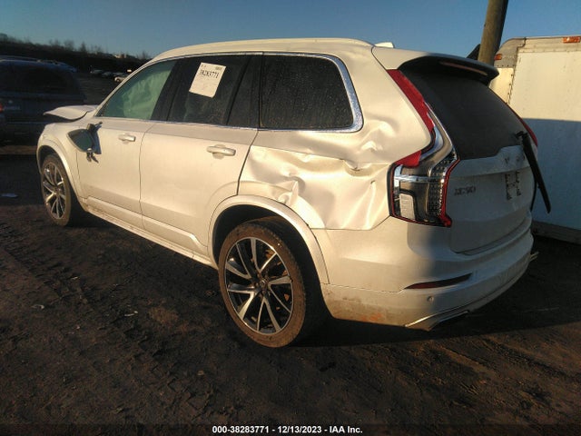 2021 VOLVO XC90 T6 MOMENTUM 6 PASSENGER VIN: YV4A221K3M1707097