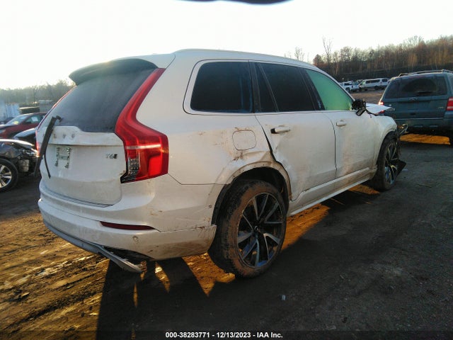 2021 VOLVO XC90 T6 MOMENTUM 6 PASSENGER VIN: YV4A221K3M1707097