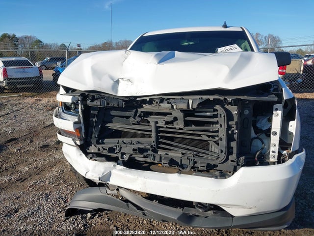 Chevrolet Silverado 1500 Silverado Custom 2018 1GCRCPEC0JZ361543 Image 12
