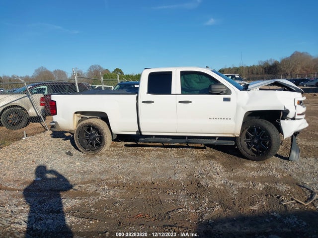 Chevrolet Silverado 1500 Silverado Custom 2018 1GCRCPEC0JZ361543 Image 13
