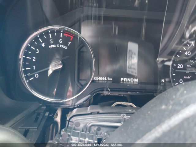 1FMJU1HT6JEA62516 Ford Expedition Xlt