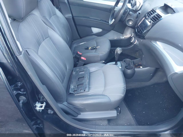 Chevrolet Spark 1lt Auto 2014 KL8CD6S93EC442091 Image 5