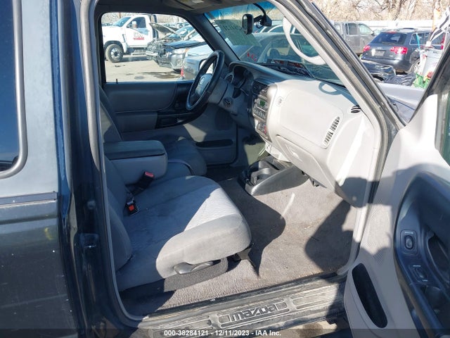 2001 MAZDA B-SERIES 2WD TRUCK DS/SE VIN: 4F4YR16U41TM11448
