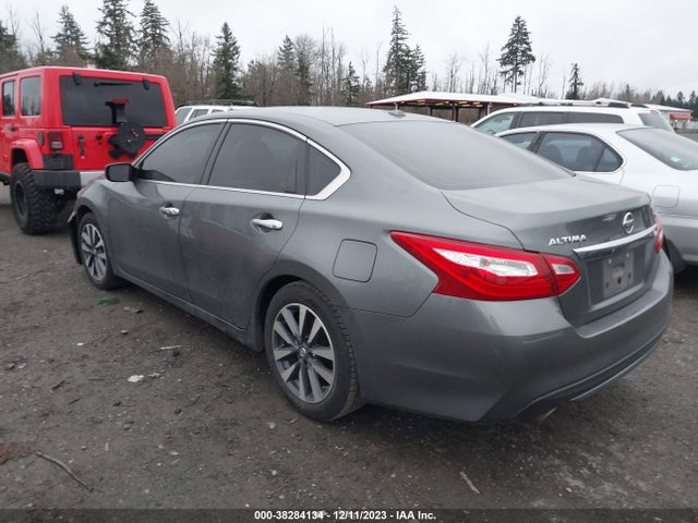 Nissan Altima 2017 1N4AL3AP2HC290279 Image 16