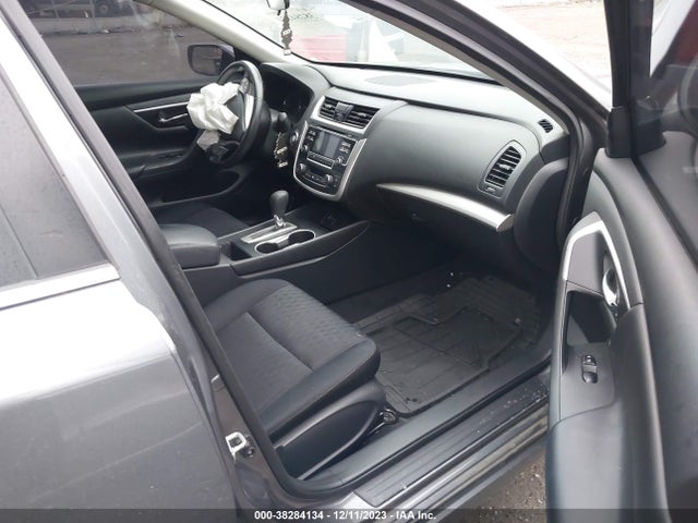 Nissan Altima 2017 1N4AL3AP2HC290279 Image 18