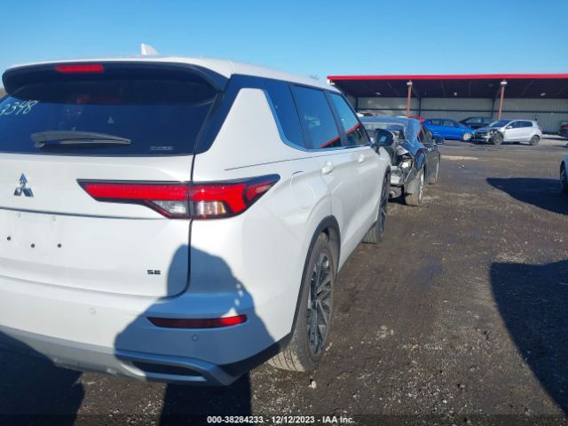 2023 MITSUBISHI OUTLANDER JA4J4UA86PZ032083 Photo 3