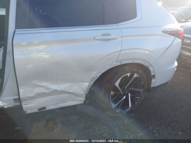 2023 MITSUBISHI OUTLANDER JA4J4UA86PZ032083 Photo 5