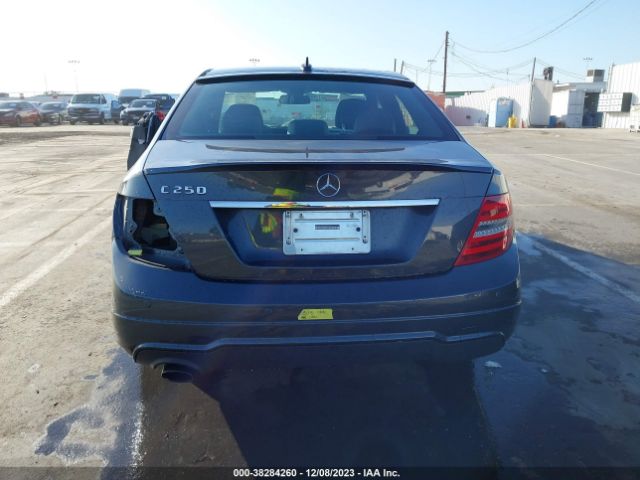 WDDGF4HB1EG233626 Mercedes-Benz C 250 Luxury/sport