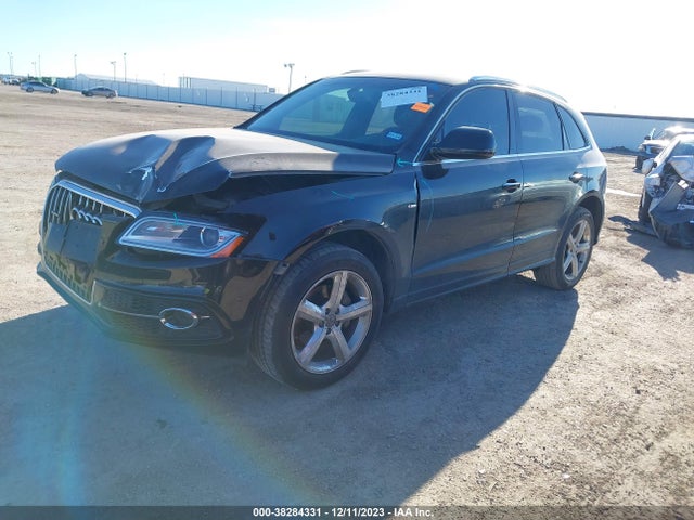 Audi Q5 2.0t Premium 2017 WA1M2AFP8HA047153 Image 2