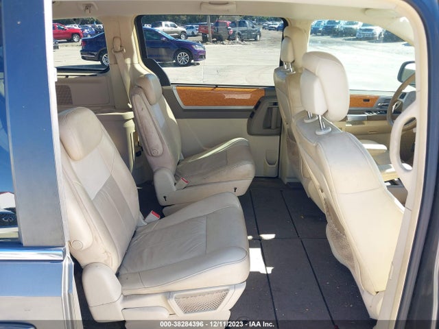 2010 CHRYSLER TOWN & COUNTRY NEW LIMITED VIN: 2A4RR7DX3AR442303