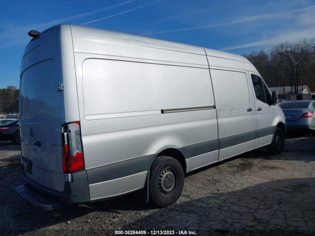 W1W40CHY4LT037007 Mercedes-Benz Sprinter 2500 High Roof I4