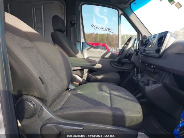 W1W40CHY4LT037007 Mercedes-Benz Sprinter 2500 High Roof I4