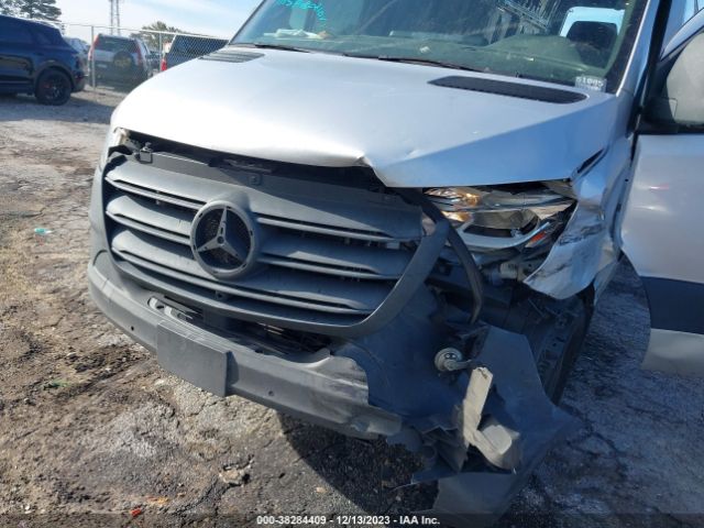 W1W40CHY4LT037007 Mercedes-Benz Sprinter 2500 High Roof I4