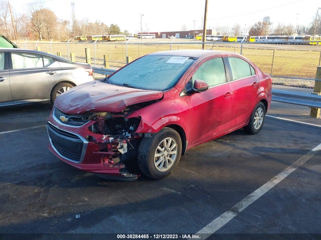 Chevrolet Sonic Lt Auto 2019 1G1JD5SB5K4112625 Image 2