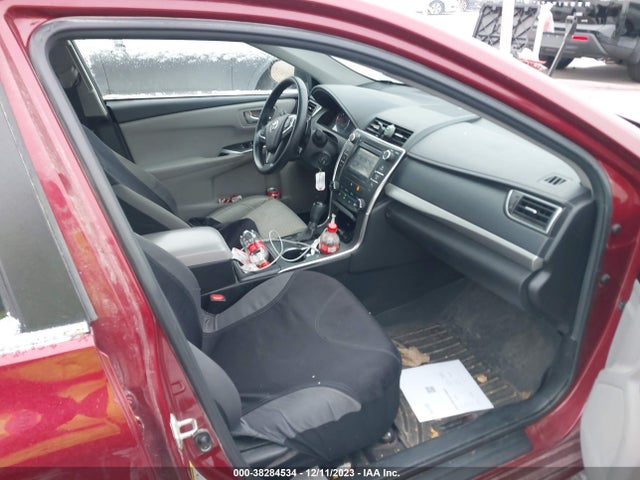 2015 TOYOTA CAMRY SE VIN: 4T1BF1FK5FU892944
