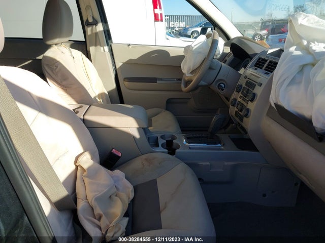 2008 FORD ESCAPE XLT VIN: 1FMCU03Z68KA69038