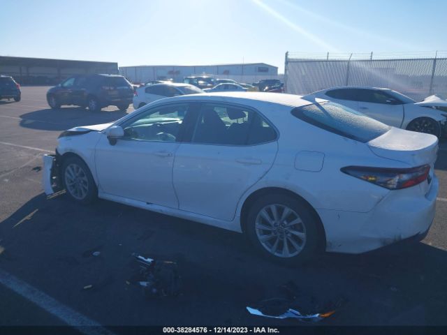 2022 TOYOTA CAMRY 4T1R11BK8NU060354 Photo 2