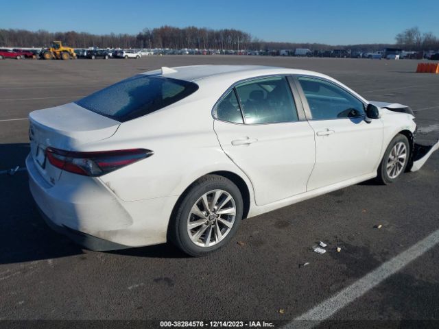 2022 TOYOTA CAMRY 4T1R11BK8NU060354 Photo 3