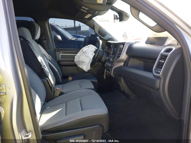 2021 RAM 1500 BIG HORN 4X2 5'7 BOX VIN: 1C6RREFG2MN589891