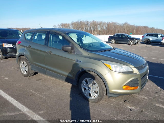 2013 FORD ESCAPE S VIN: 1FMCU0F79DUB95774