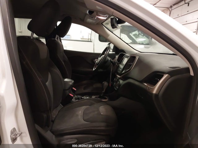 2014 JEEP CHEROKEE LATITUDE VIN: 1C4PJLCB1EW256453